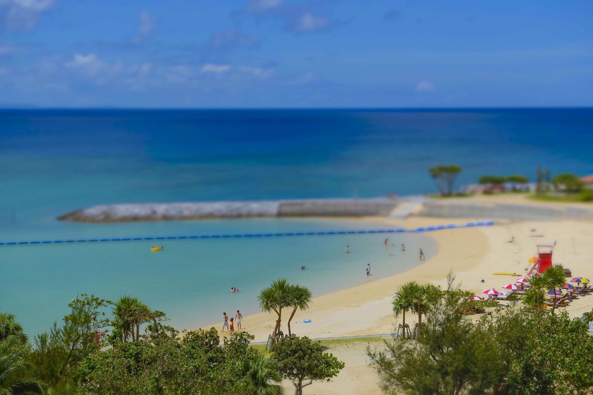 The Beach Tower Okinawa Chatan Exterior foto