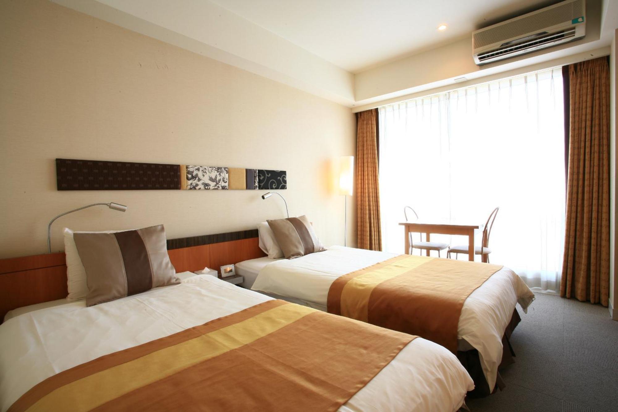 The Beach Tower Okinawa Chatan Exterior foto